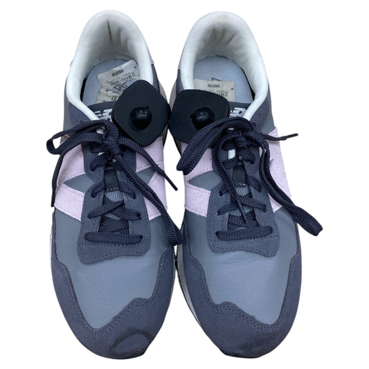 Shoes Sneakers By New Balance In Grey & Pink, Size:8