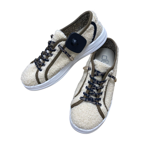 Shoes Sneakers By Hey Dude In Beige, Size:7