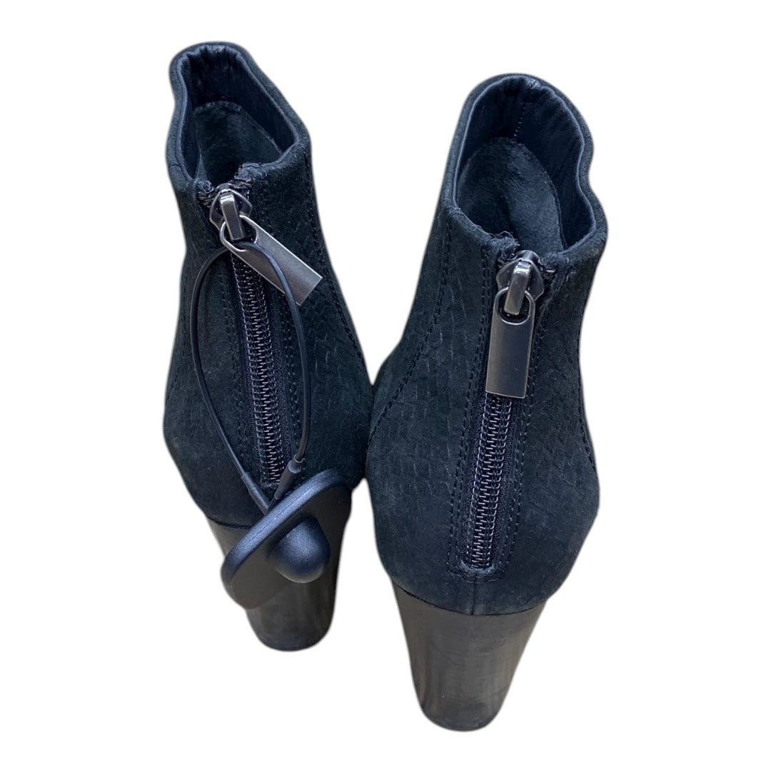 Boots Ankle Heels By Seychelles In Black, Size:6