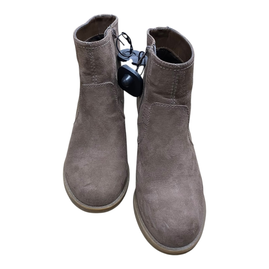 Boots Ankle Heels By Ruff Hewn In Brown, Size:9