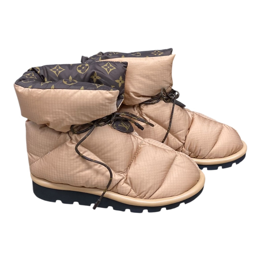 Boots Luxury Designer By Louis Vuitton In Brown, Size:6.5