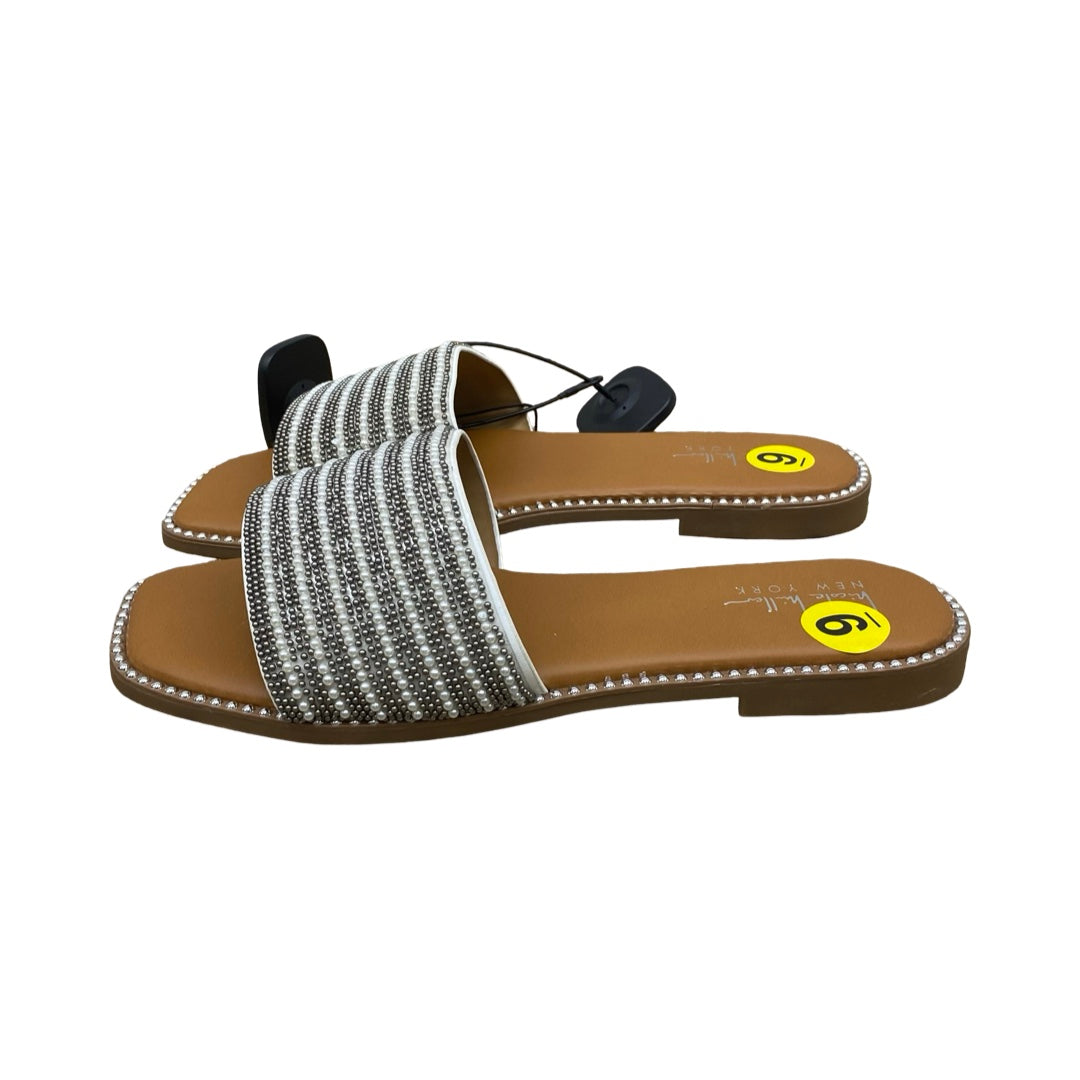 Sandals Flats By Nicole Miller In Striped Pattern, Size:9