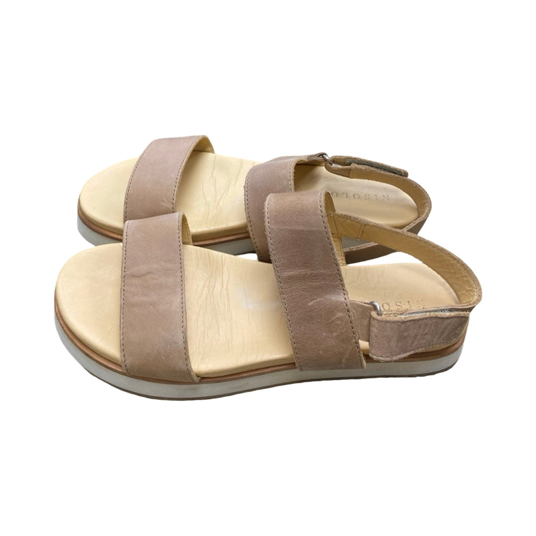 Sandals Flats By Cmc In Brown, Size:7