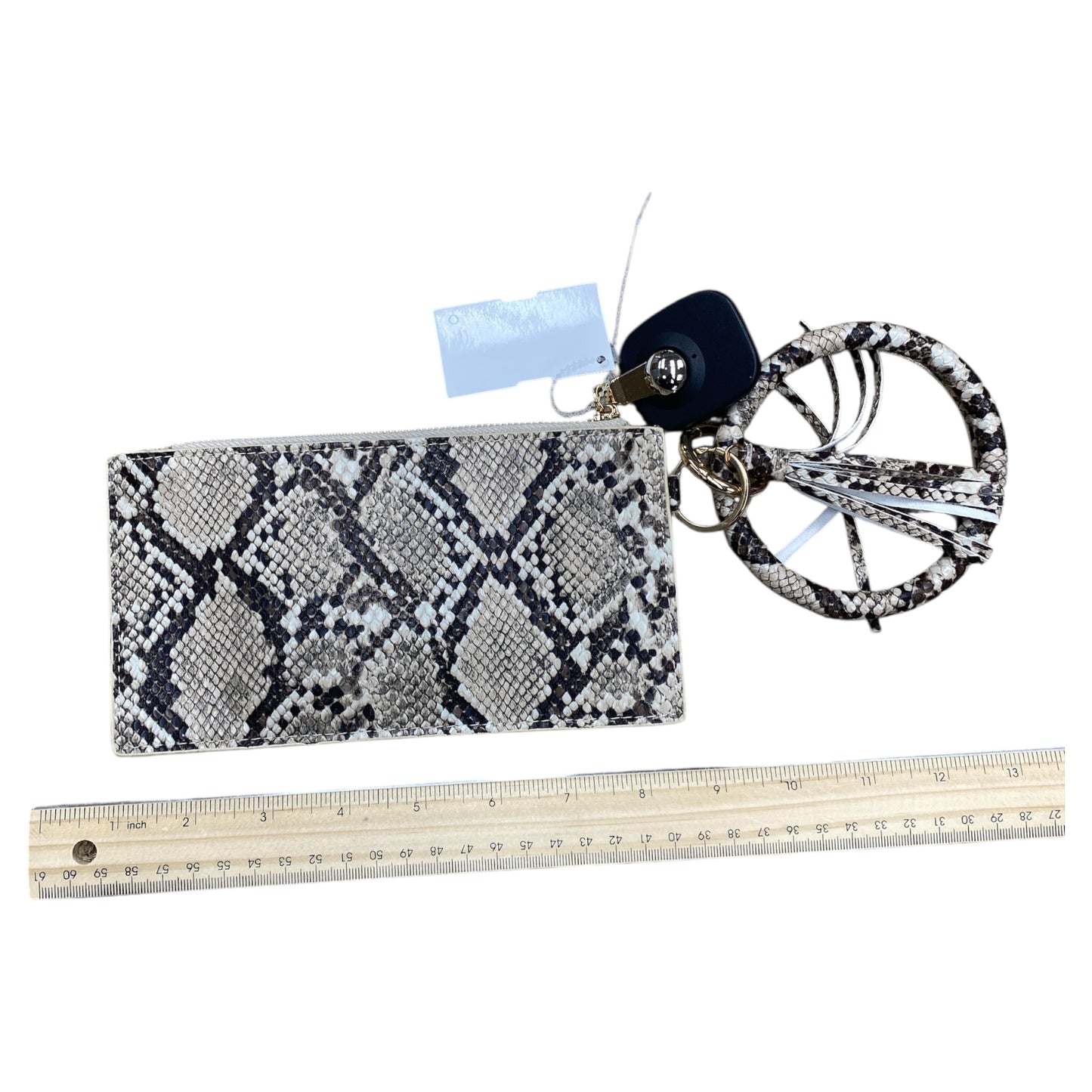Wristlet By Clothes Mentor In Snakeskin Print, Size:Small