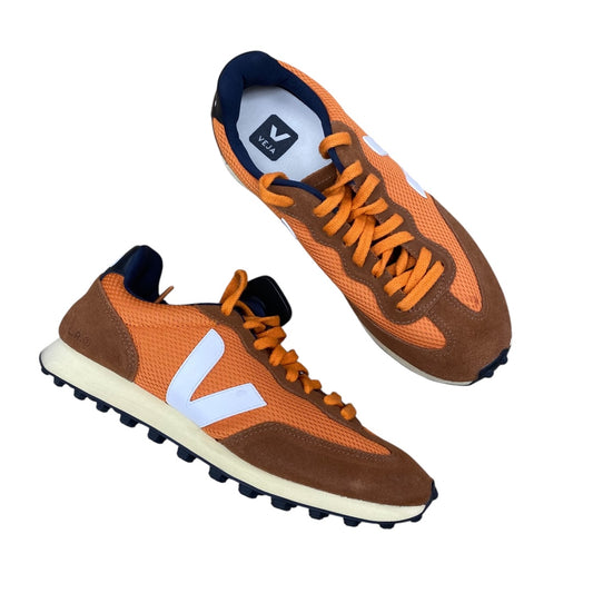 Shoes Athletic By Cmb In Blue & Orange, Size:8.5