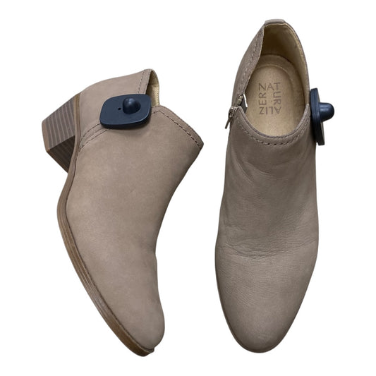 Boots Ankle Heels By Naturalizer In Brown, Size:10.5