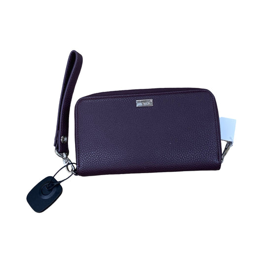 Wristlet By Jewell In Purple, Size:Large