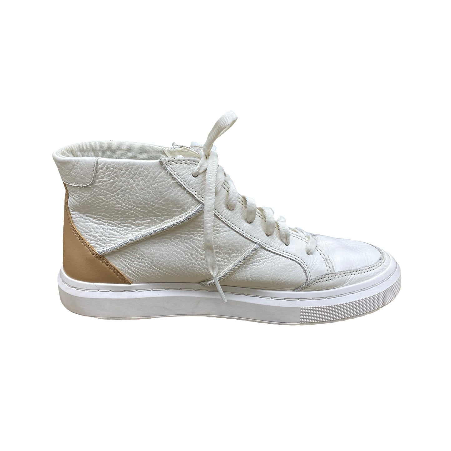 Shoes Designer By Ugg In Brown & White, Size:8.5