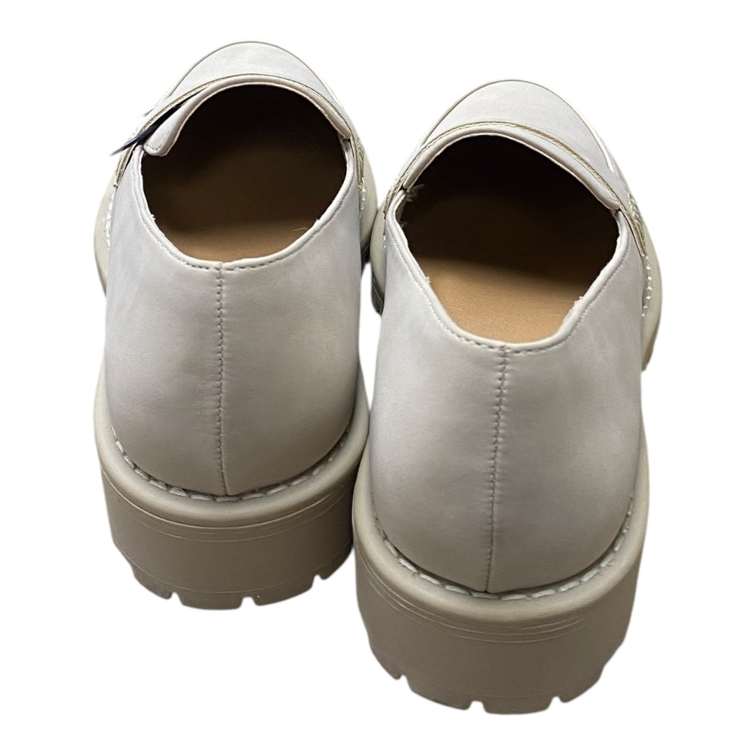 Shoes Flats By Dolce Vita In Beige, Size:7.5