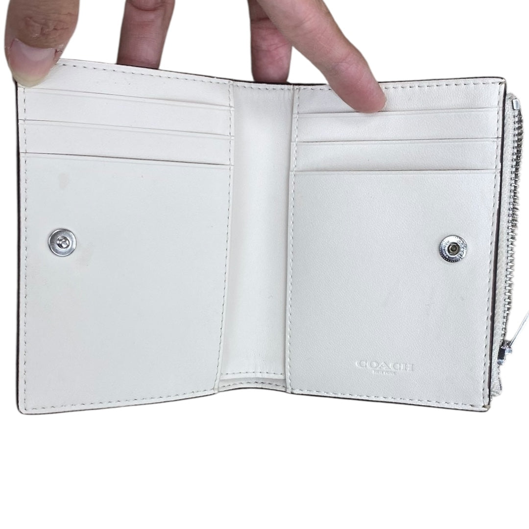 Wallet Designer By Coach In Tan & White, Size:Medium