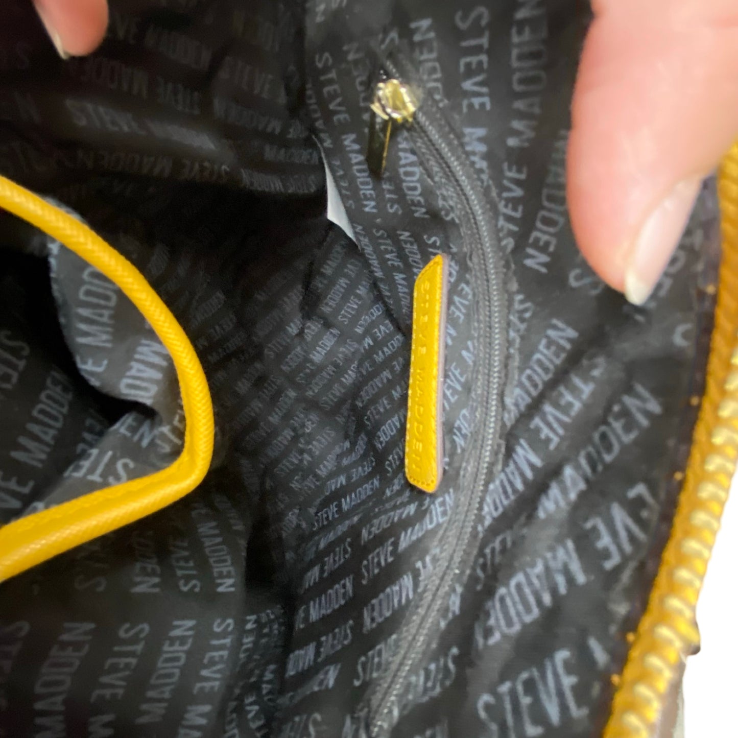 Handbag By Steve Madden In Yellow, Size:Small