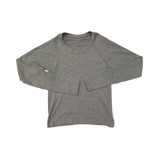 Athletic Top Ls Crewneck By Lululemon In Grey, Size:6