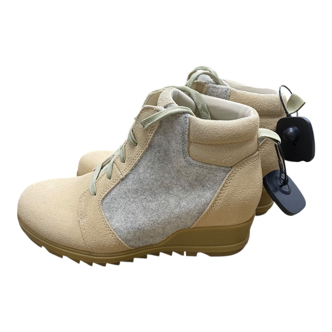 Boots Designer By Sorel In Grey & Tan, Size:8