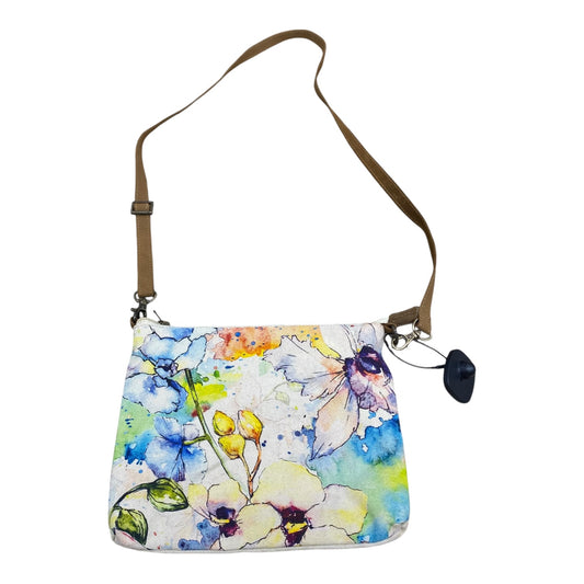 Crossbody By Cmc In Floral Print, Size:Small