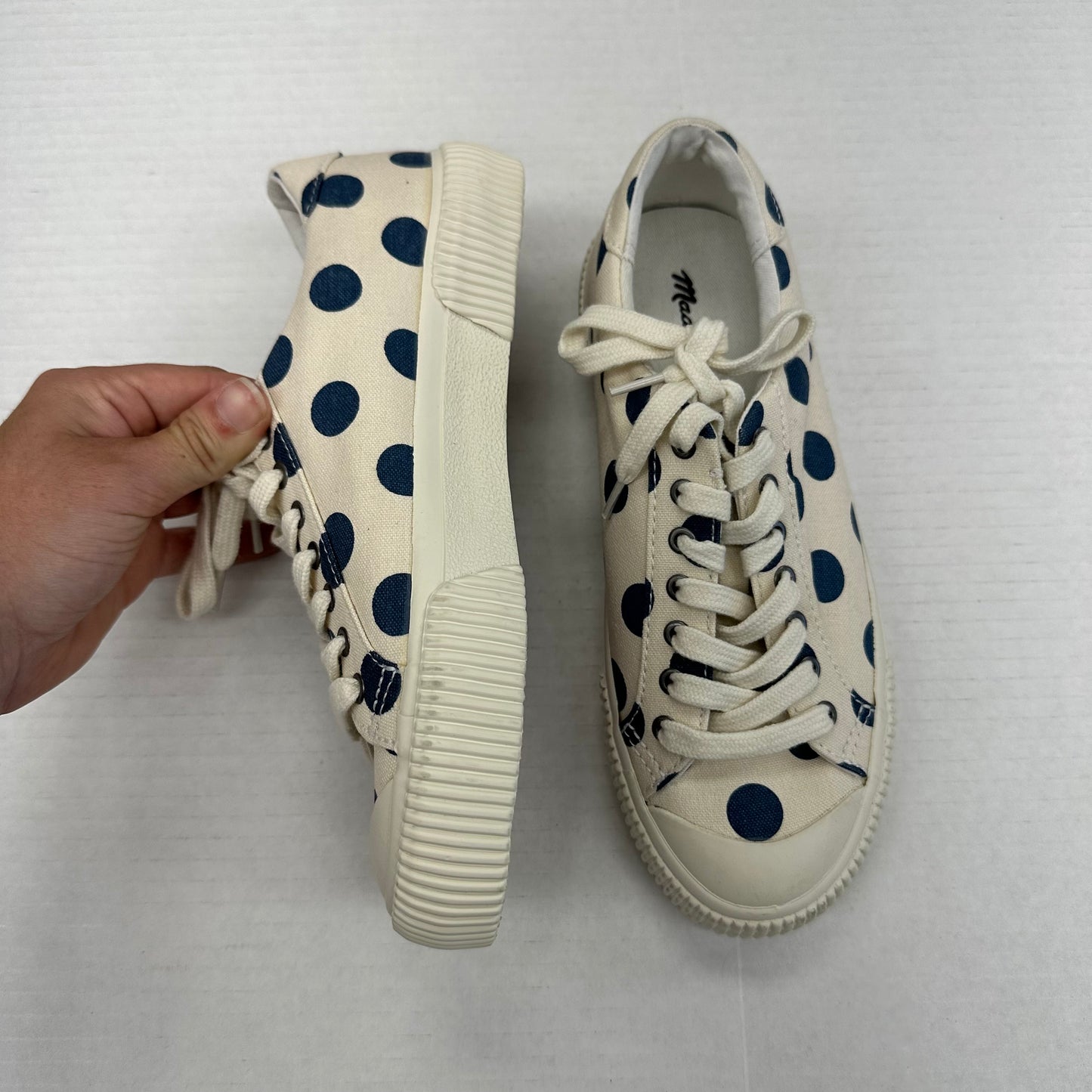 Shoes Sneakers By Madewell  Size: 5.5